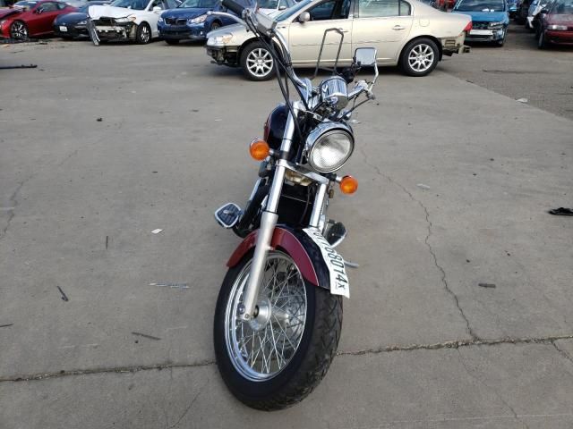 1999 Honda VT1100 D2