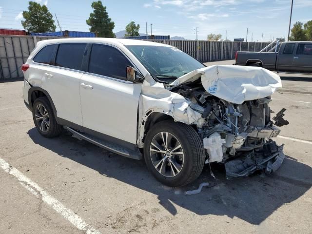 2019 Toyota Highlander LE