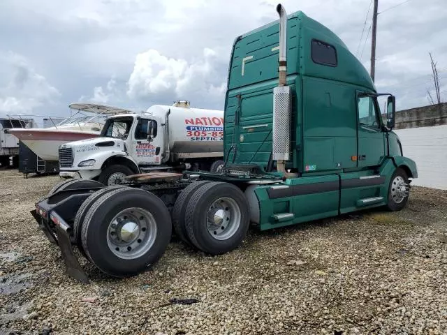 2006 Volvo VN VNL