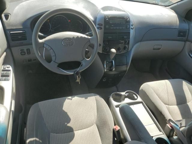 2008 Toyota Sienna CE