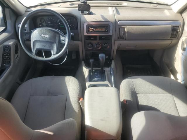 2004 Jeep Grand Cherokee Laredo