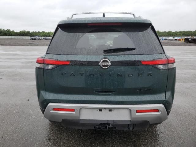 2022 Nissan Pathfinder SL