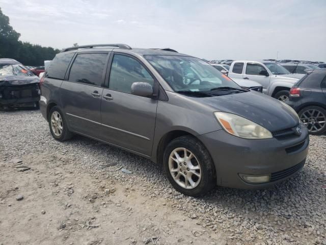 2005 Toyota Sienna XLE