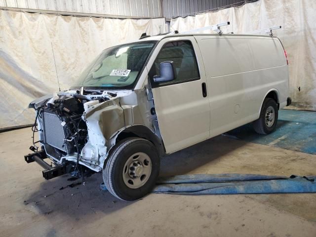 2024 Chevrolet Express G2500