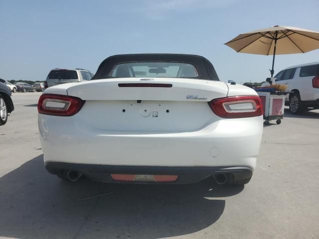 2017 Fiat 124 Spider Classica