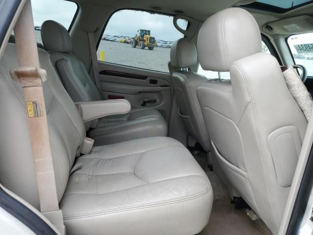 2004 Cadillac Escalade Luxury