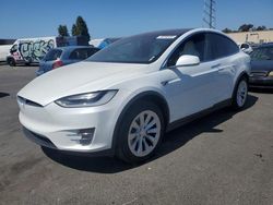 Carros salvage sin ofertas aún a la venta en subasta: 2018 Tesla Model X