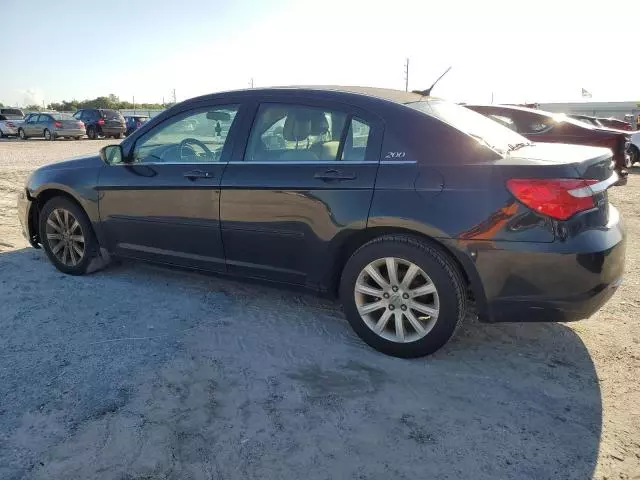 2011 Chrysler 200 Touring