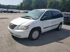 2005 Chrysler Town & Country