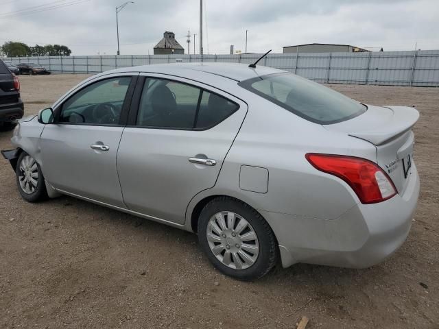 2013 Nissan Versa S