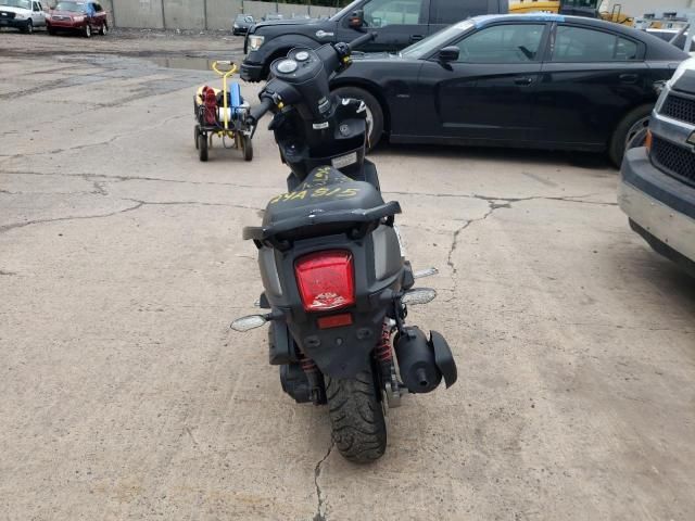 2016 Genuine Scooter Co. Hooligan 170I