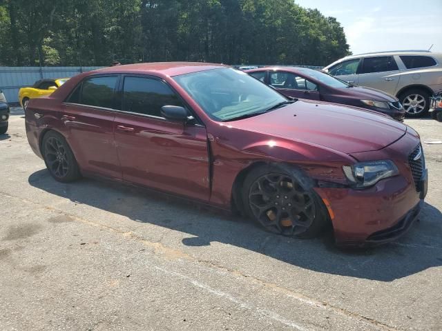 2019 Chrysler 300 Touring