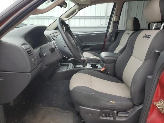 2004 Jeep Grand Cherokee Laredo