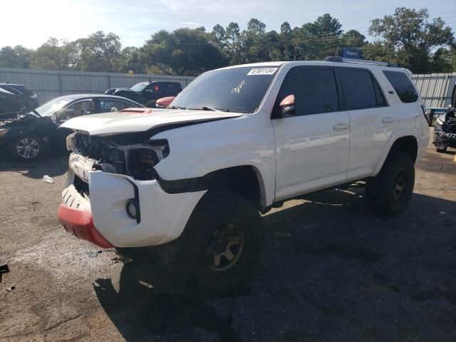 2017 Toyota 4runner SR5/SR5 Premium