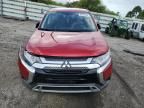 2020 Mitsubishi Outlander SE