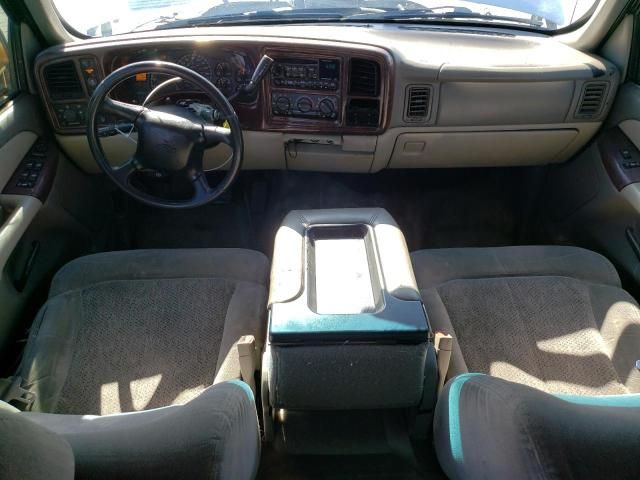 2002 Chevrolet Tahoe C1500