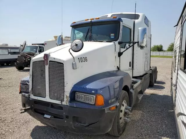 2007 Kenworth Construction T600