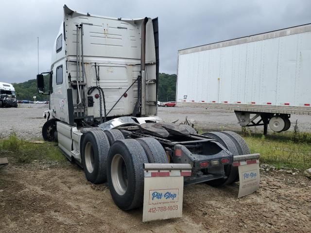 2015 Volvo VN VNL