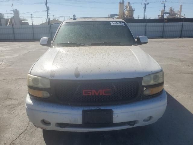 2004 GMC Yukon Denali