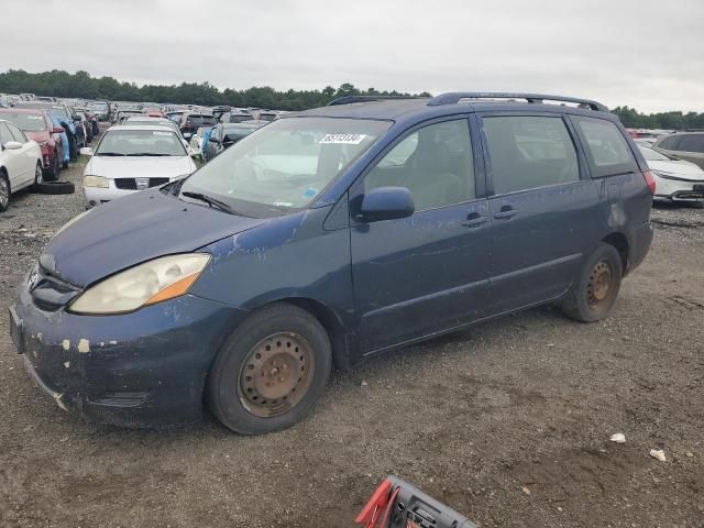 2008 Toyota Sienna CE