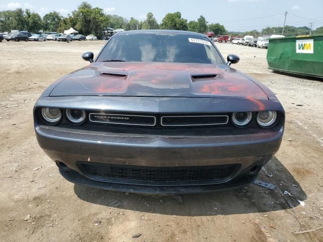 2016 Dodge Challenger SXT