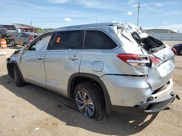 2018 Toyota Highlander SE