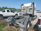 2013 Peterbilt 384