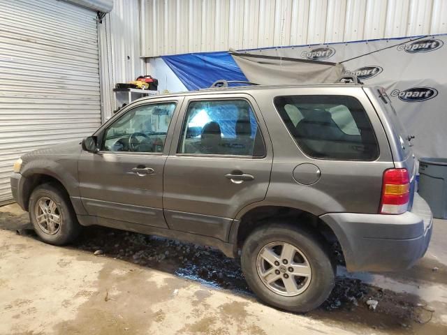 2005 Ford Escape XLS