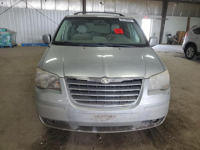 2008 Chrysler Town & Country Touring