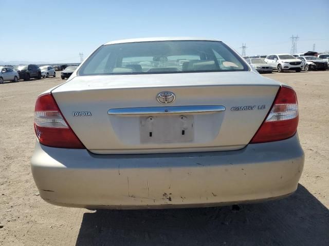 2004 Toyota Camry LE