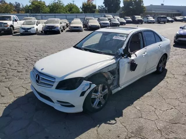 2011 Mercedes-Benz C300