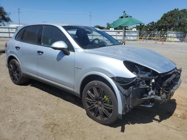 2018 Porsche Cayenne SE Hybrid Platinum