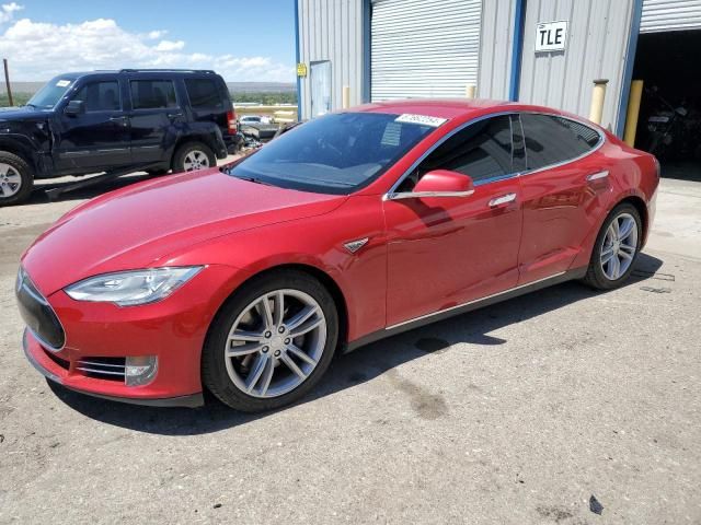 2015 Tesla Model S 70D