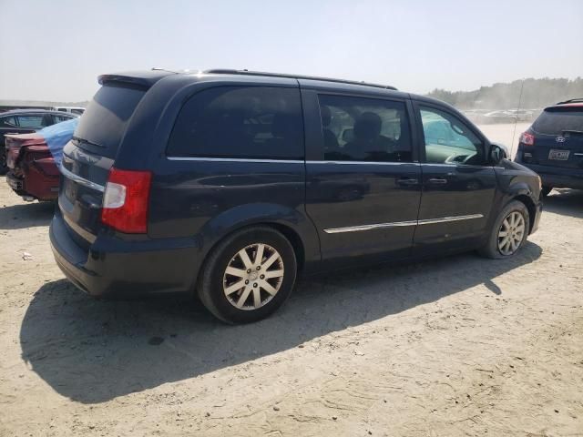 2013 Chrysler Town & Country Touring