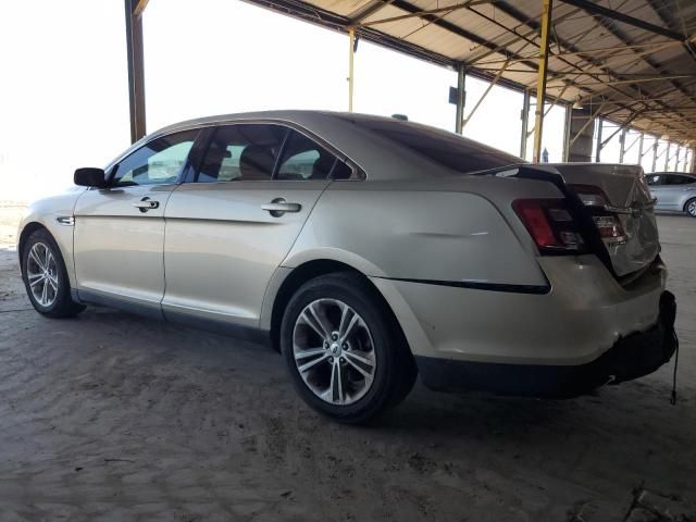 2018 Ford Taurus SE