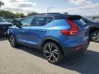 2021 Volvo XC40 T5 R-Design