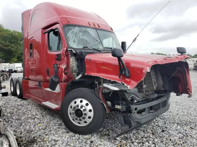 2015 Freightliner Cascadia 125