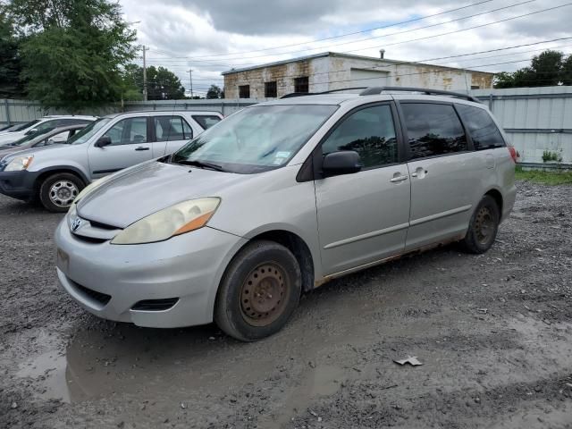 2006 Toyota Sienna CE