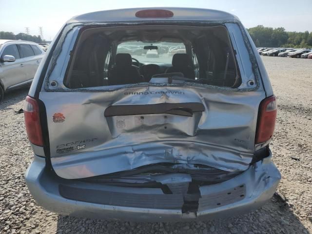 2003 Dodge Grand Caravan SE