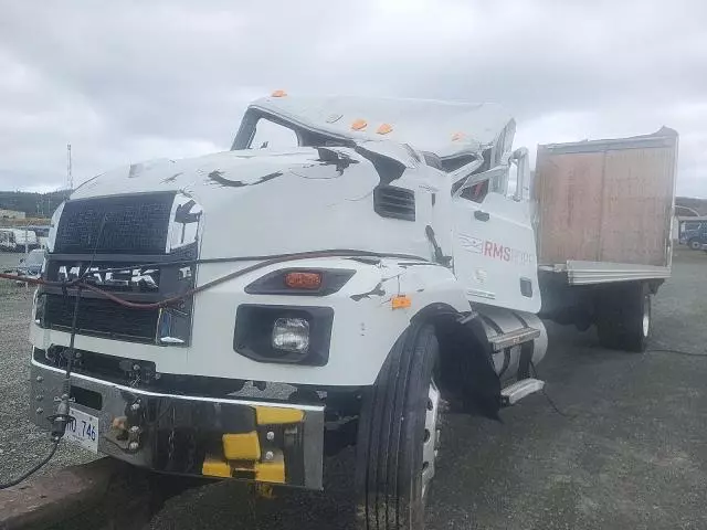 2023 Mack MD