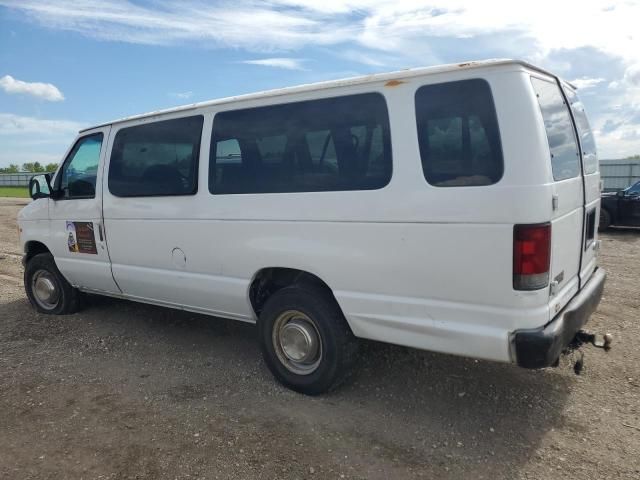 2002 Ford Econoline E350 Super Duty Wagon