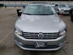 2014 Volkswagen Passat SE