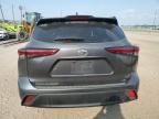 2022 Toyota Highlander L