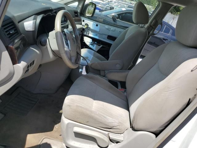 2016 Nissan Quest S