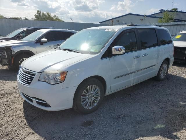 2014 Chrysler Town & Country Limited