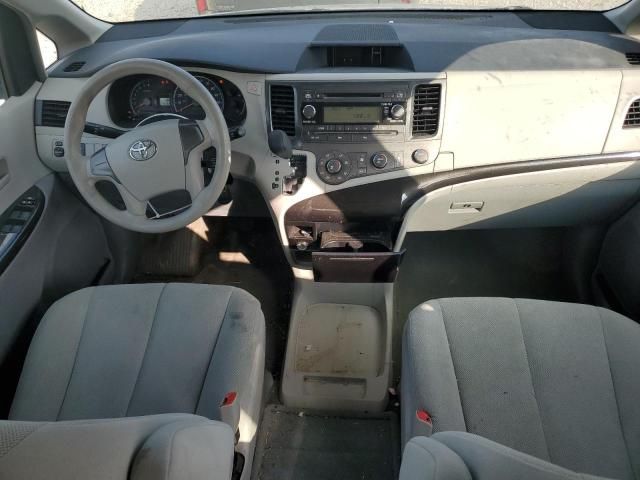 2013 Toyota Sienna