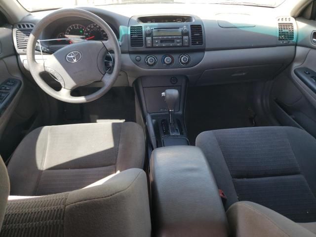 2005 Toyota Camry LE