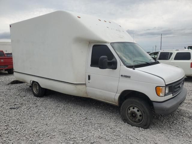 2007 Ford Econoline E350 Super Duty Cutaway Van