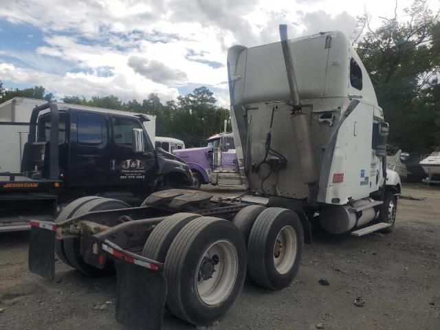 2007 Freightliner Conventional Columbia