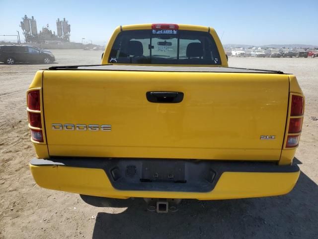 2004 Dodge RAM 1500 ST